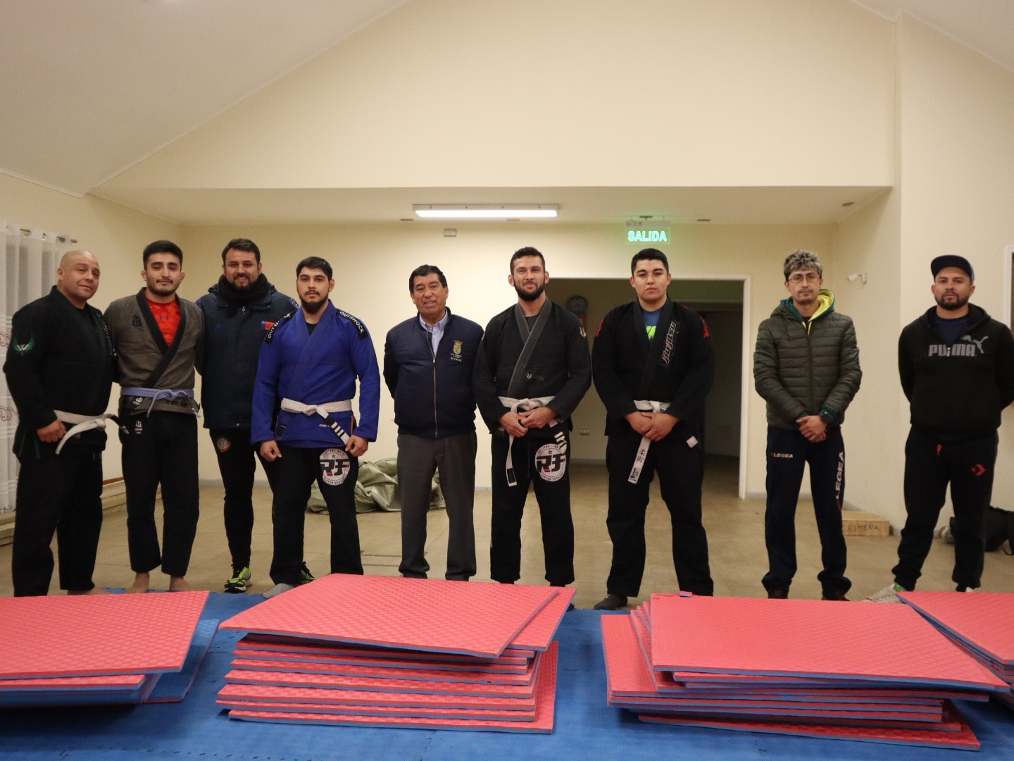 Entrega implementos taller Jui Jutsu