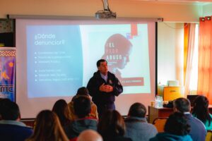 Capacitación Asistentes de la Educación