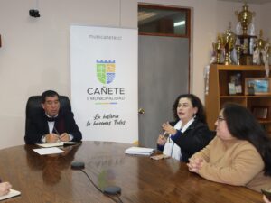 Reunión comunidad educativa de Huape