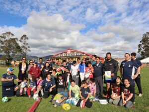 Entrega implementos Club de Rugby Los Potros Cañete
