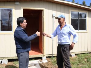 Entrega de Vivienda de Emergencia Paicaví
